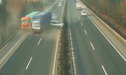 交通事故视频,交通事故现场还原